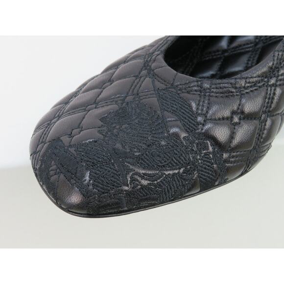 NIB BURBERRY BABY BLACK QUILTED LEATHER LOGO KITTEN HEEL PUMPS EU 37 US 7 $1K - Picture 6 of 15